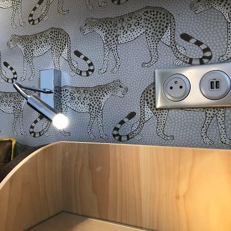 Crystal Hotel Париж Екстериор снимка