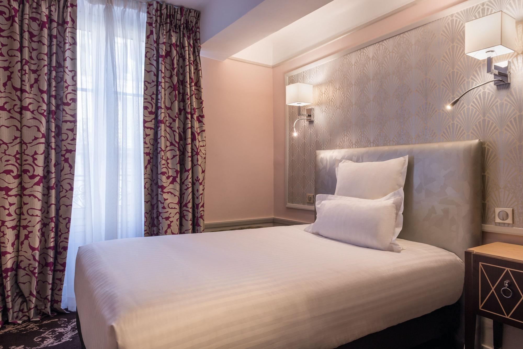 Crystal Hotel Париж Екстериор снимка