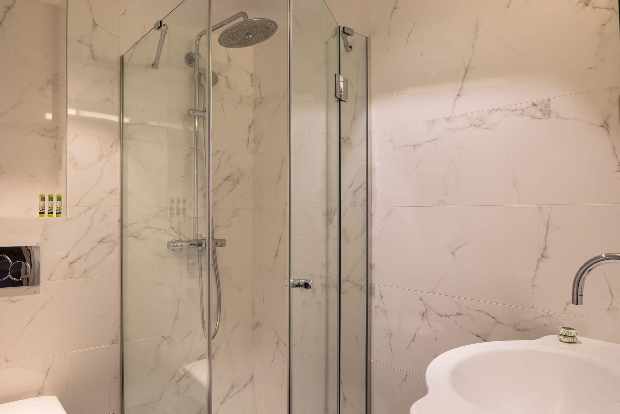 Crystal Hotel Париж Екстериор снимка