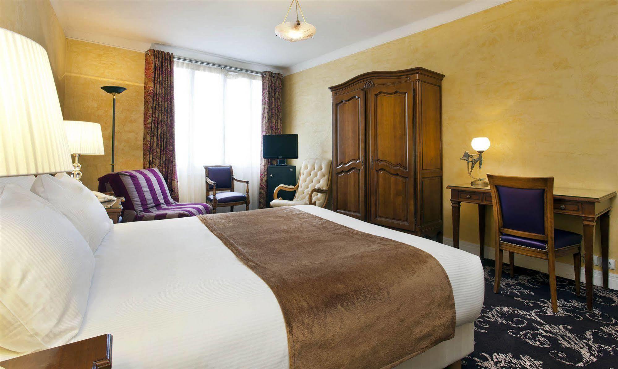 Crystal Hotel Париж Екстериор снимка